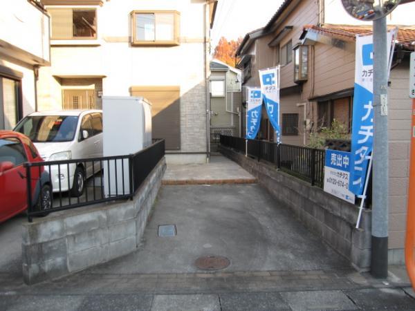 Local photos, including front road