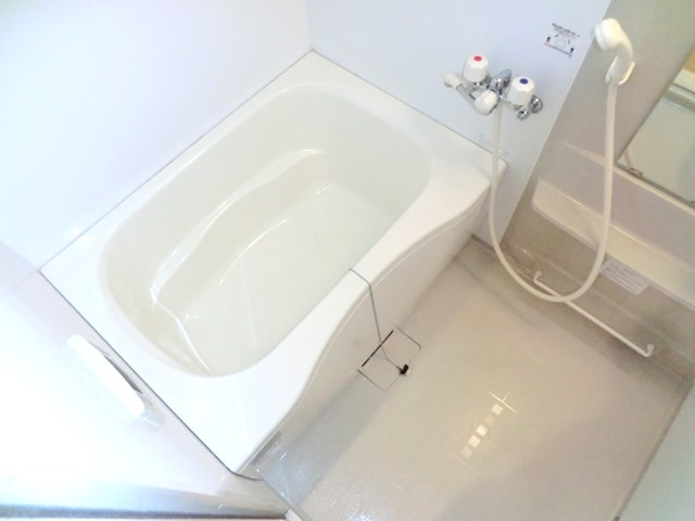 Bath.  ☆ Add-fired hot water supply ・ With bathroom dryer!  ☆