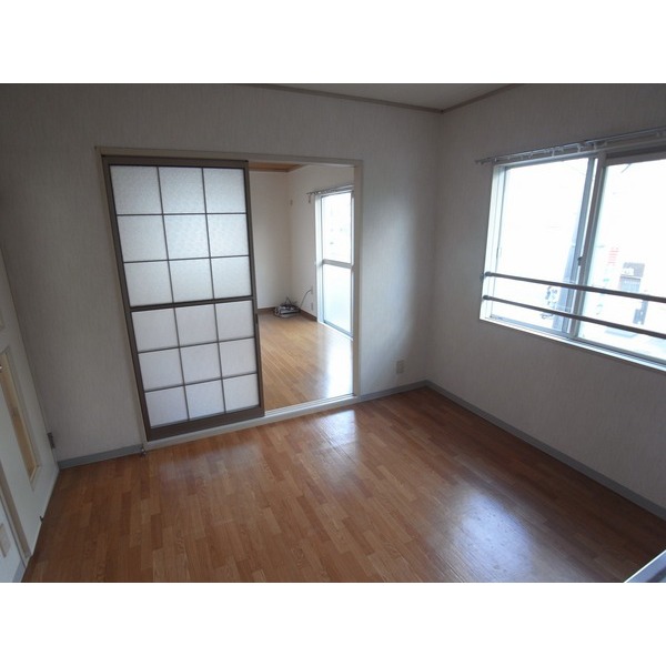 Living and room. Western-style from DK