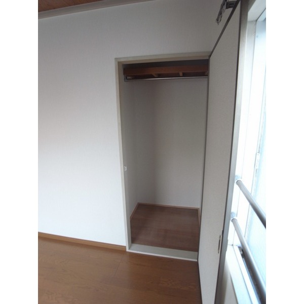 Receipt. Western-style housing