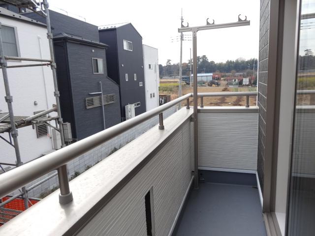 Balcony. 1 Building: local (December 2013) Shooting