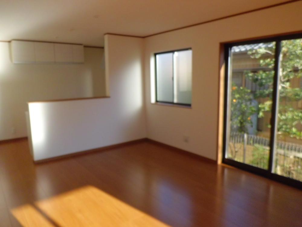 Same specifications photo (kitchen). Local (12 May 2013) Shooting