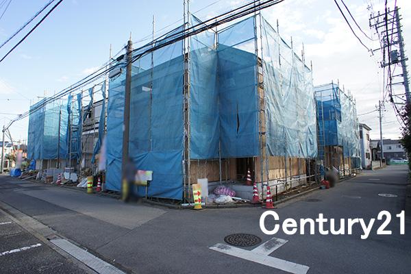 Local photos, including front road. 11 / 12 shooting