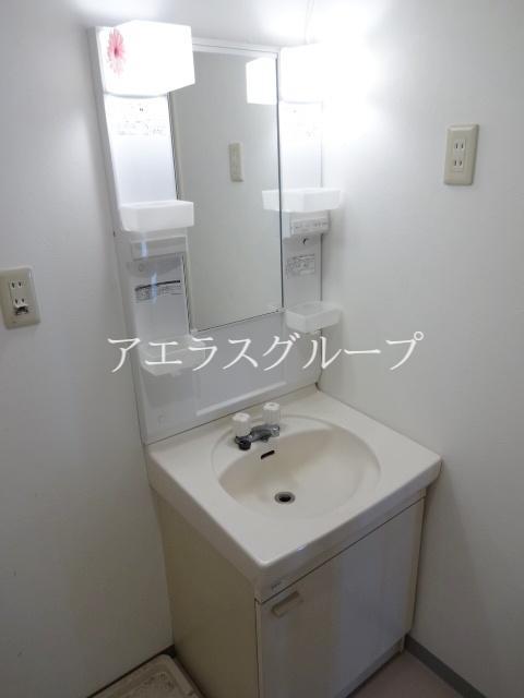 Washroom. Put dressing products firm