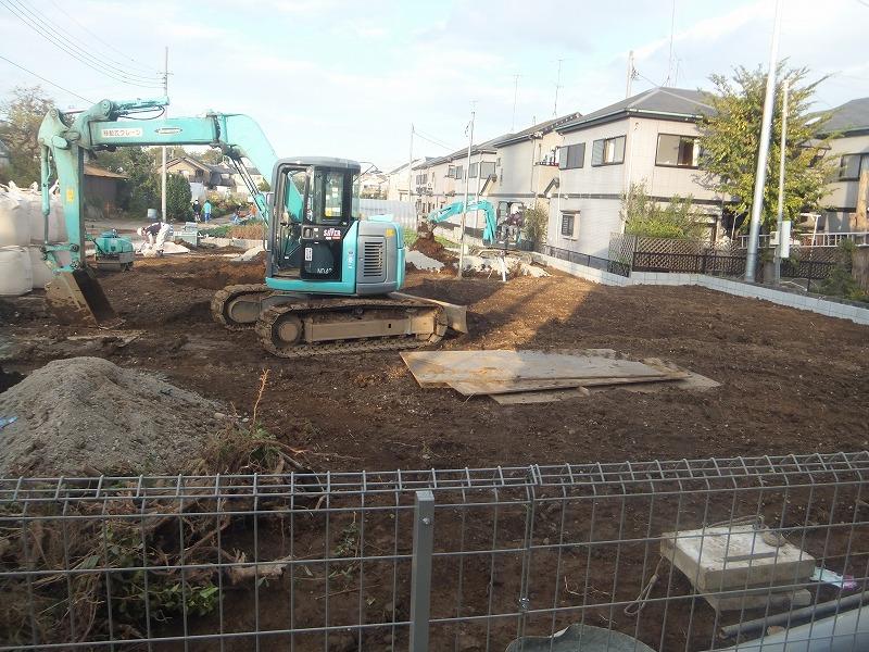 Local appearance photo. Local (11 May 2013) Shooting