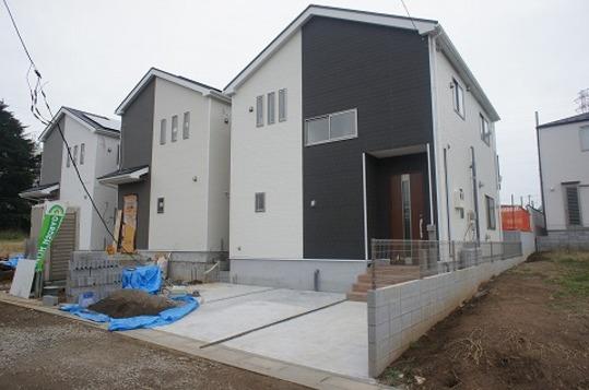 Local appearance photo. Building appearance