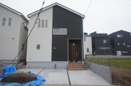 Local appearance photo. Building appearance