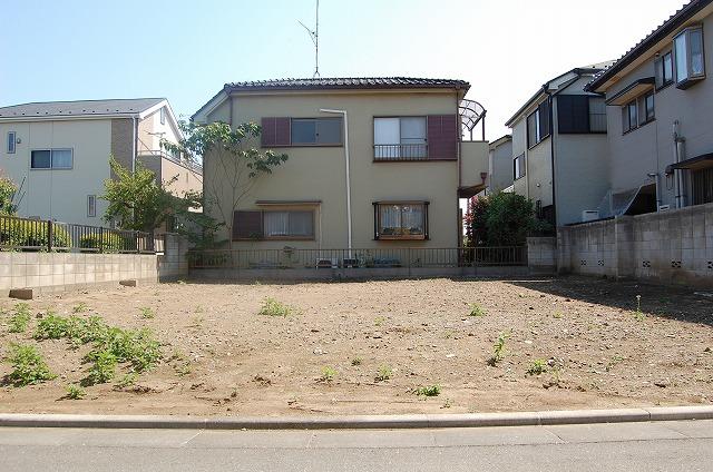 Local land photo.  ■ There is no building conditions. You can architecture at your favorite House manufacturer.  Local (May 2013) Shooting