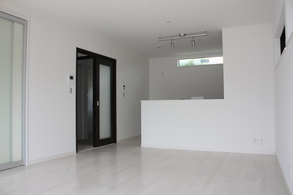 Living. Indoor (July 2013) Shooting