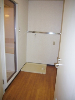 Washroom. Washing machine storage room reference photograph