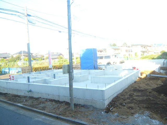 Local appearance photo. 9 / 27 shooting All five buildings