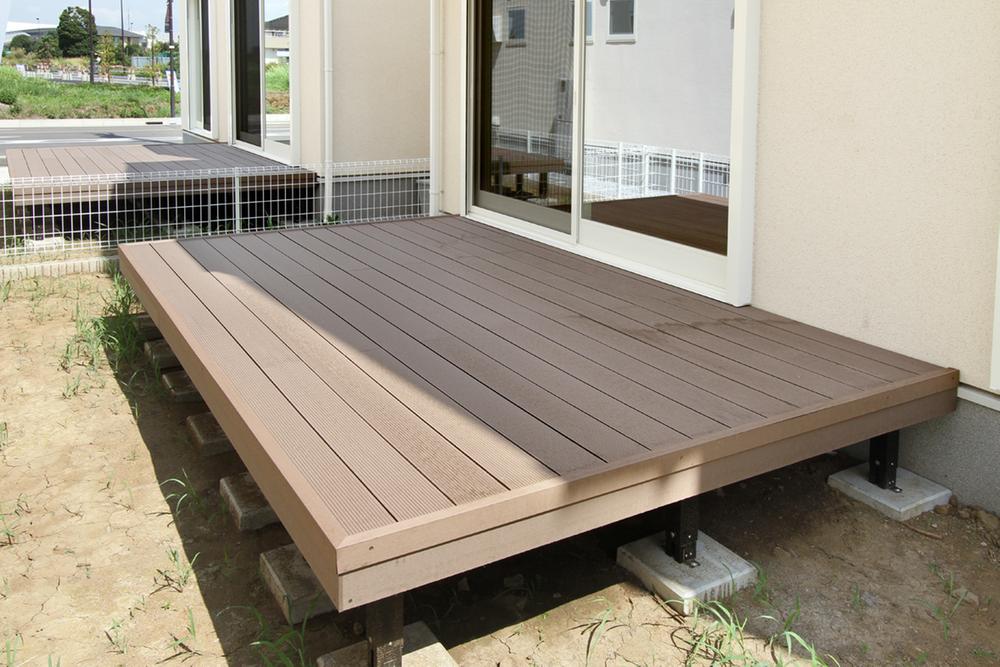 Other local. Building 2 wood deck photos (08 May 2013) Shooting