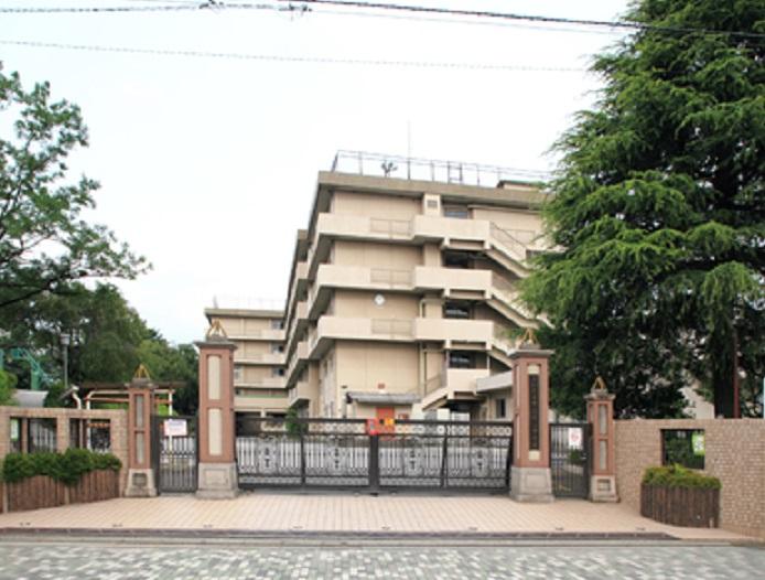 Junior high school. HARAYAMA 1300m until junior high school