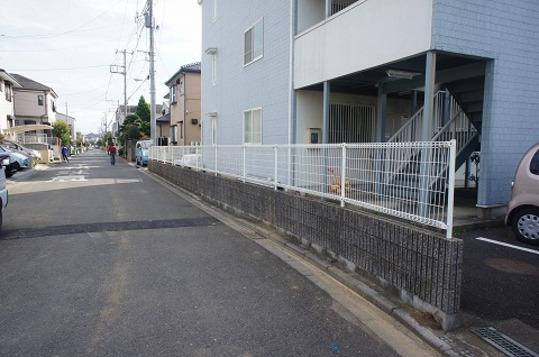 Local photos, including front road. Frontal road