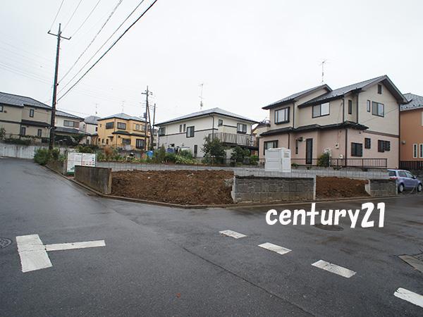 Local photos, including front road