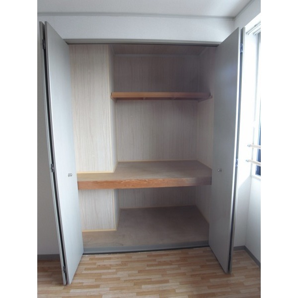 Receipt. Storage of north Western-style