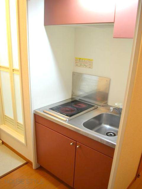 Kitchen. Since the 2-neck is the cooking is easy