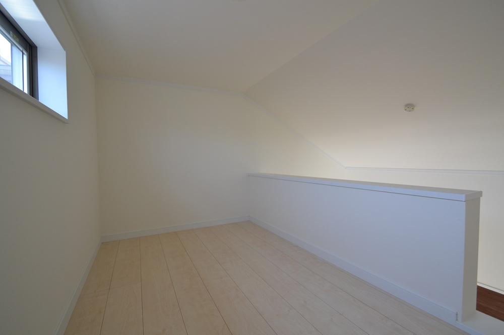 Other introspection. Room (August 2013) Shooting loft E Building