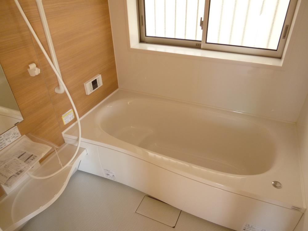 Bathroom. Indoor (11 May 2013) Shooting