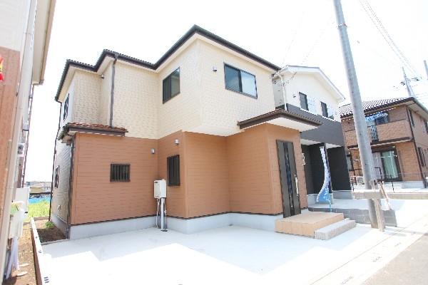 Local appearance photo. 2 car parking spaces Yes.