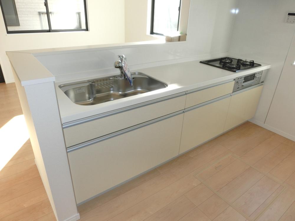 Same specifications photo (kitchen)