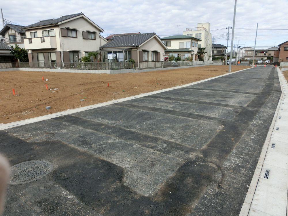 Local photos, including front road