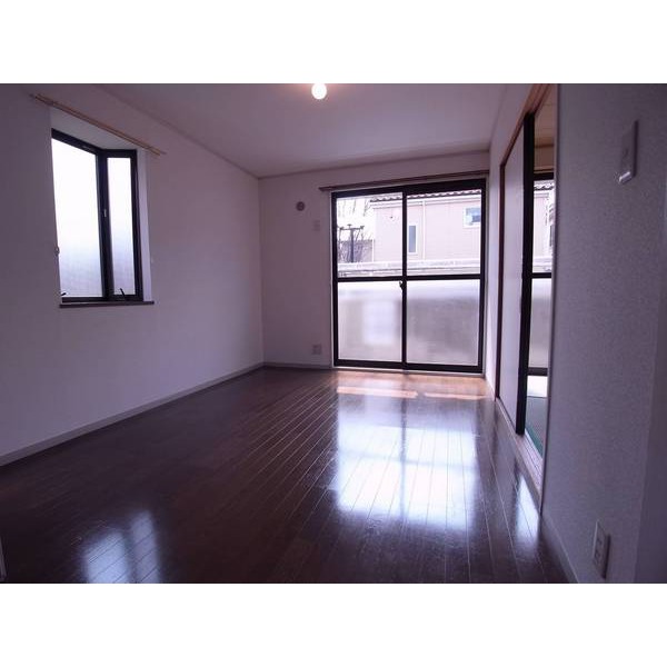 Living and room. South Western-style