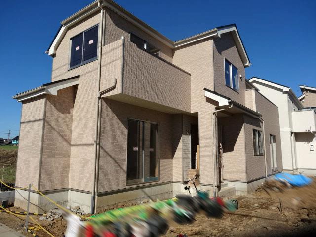 Local appearance photo. A Building: local (October 2013) Shooting