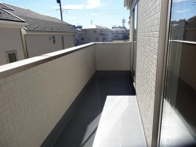 Balcony. B Building: Indoor (October 2013) Shooting