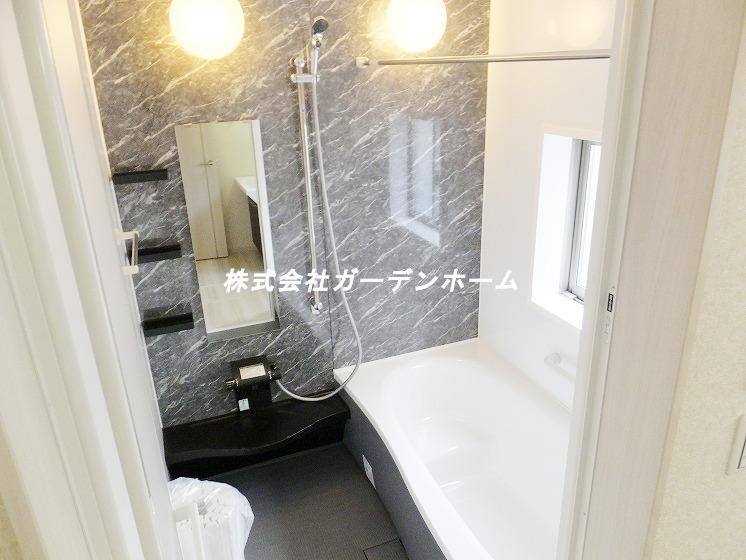 Bathroom. Relaxed mind and body refresh !! 1 pyeong of bathroom