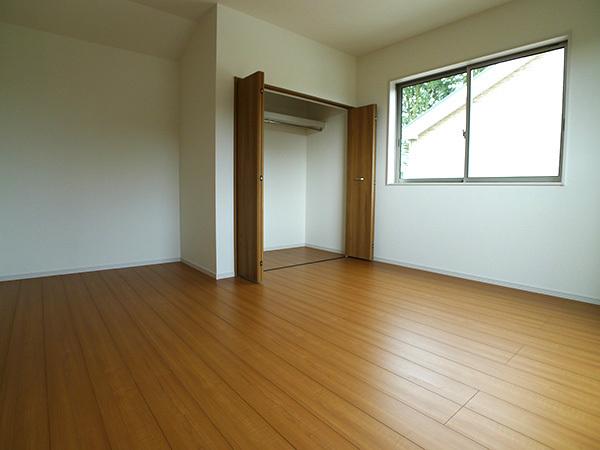 Non-living room. Building 2