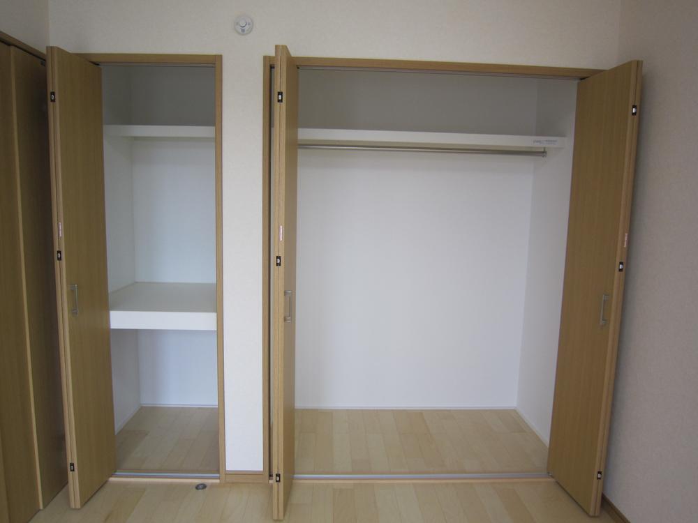 Same specifications photos (Other introspection)