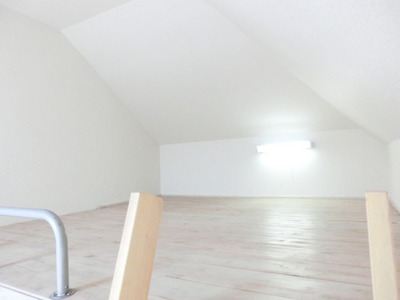 Living and room. Loft with!