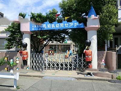 kindergarten ・ Nursery. 377m to the second Urawa infants Center