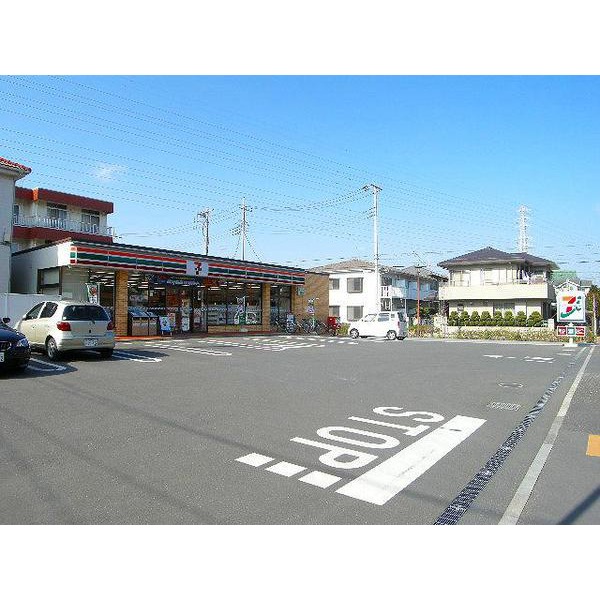 Convenience store. Seven-Eleven east Urawa 3-chome up (convenience store) 215m