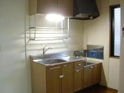 Kitchen.  ☆ Two-burner gas stove installation Allowed ☆ 