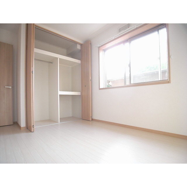 Other room space. Western style room, closet