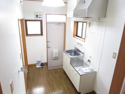 Entrance. Bright with a window in the front door next to