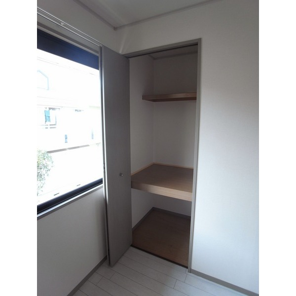 Receipt. Storage of north Western-style