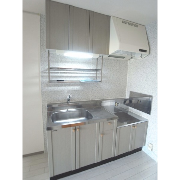 Kitchen. Housing wealth