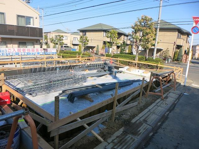 Local appearance photo. Local (12 May 2013) Shooting