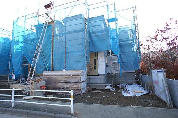 Local appearance photo. 1 Building