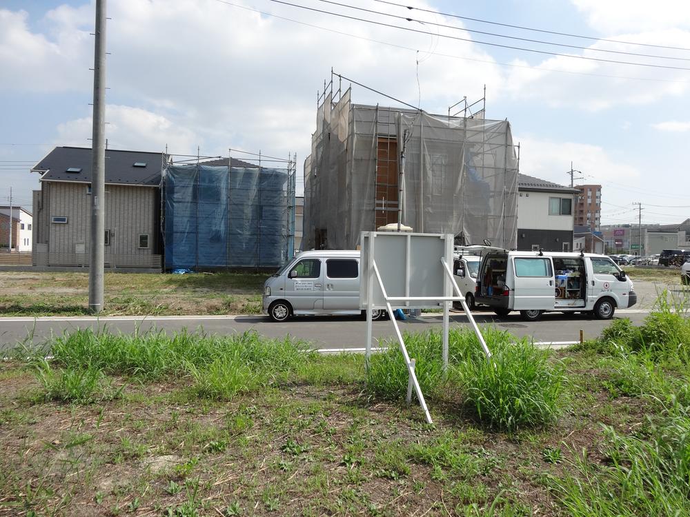 Local land photo. Front road from the local Southeast direction