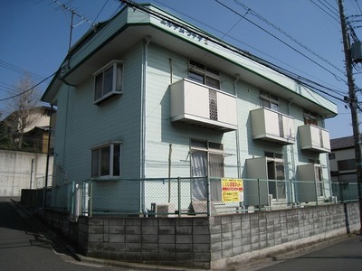 Building appearance. Renewal fee and renewal fees does not receive!