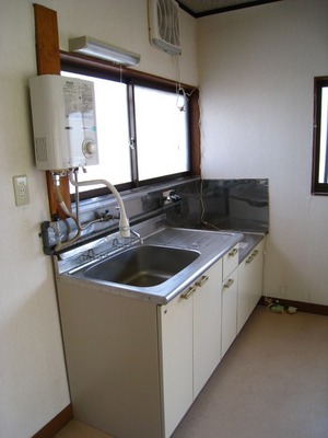 Kitchen. Bright kitchen facing the window