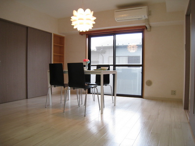 Living and room. Model room implementation is being