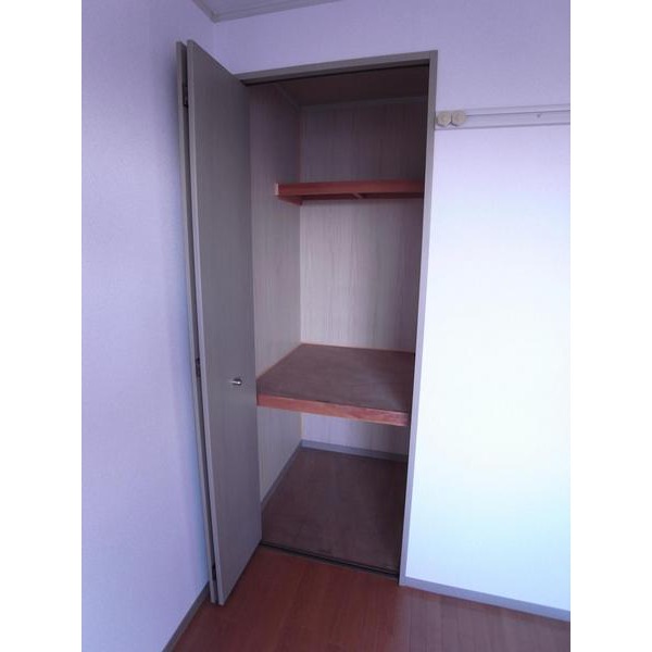 Receipt. Storage of north Western-style