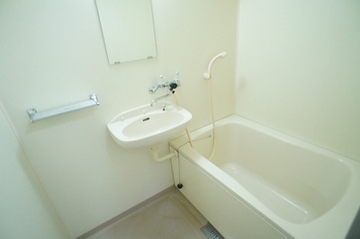 Bath. bus ・ Comfortable every day in the toilet independent design