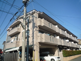 Building appearance. 3 is a story apartment