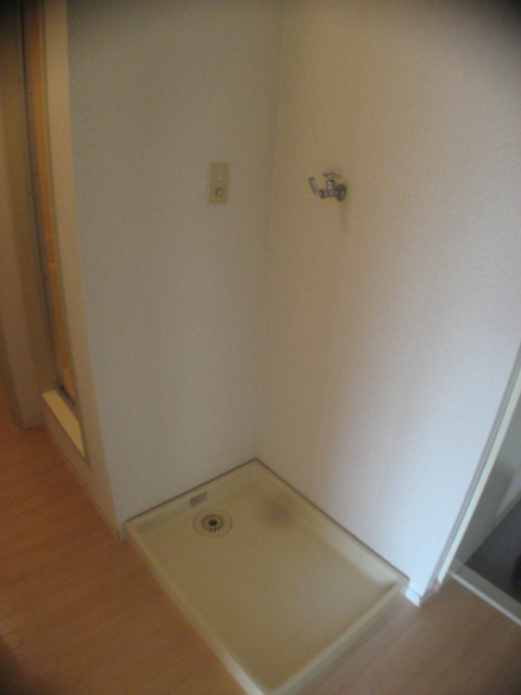 Other Equipment. Indoor Laundry Storage